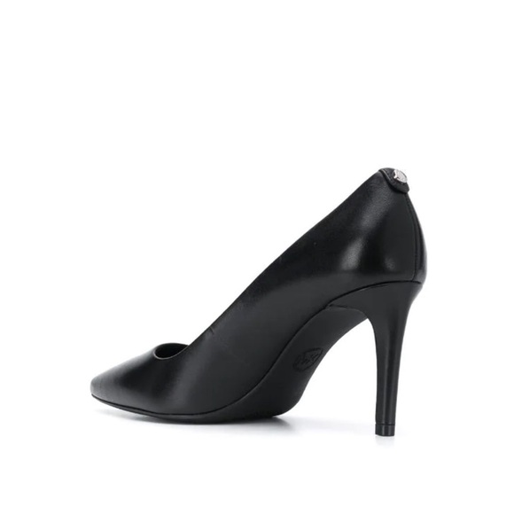 pointed toe pumps - Picture 3 of 6